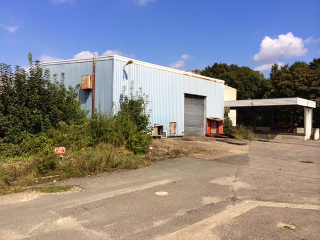 La Ferme Des Jeux Vaux Le Pénil Karin Serres: septembre 2014