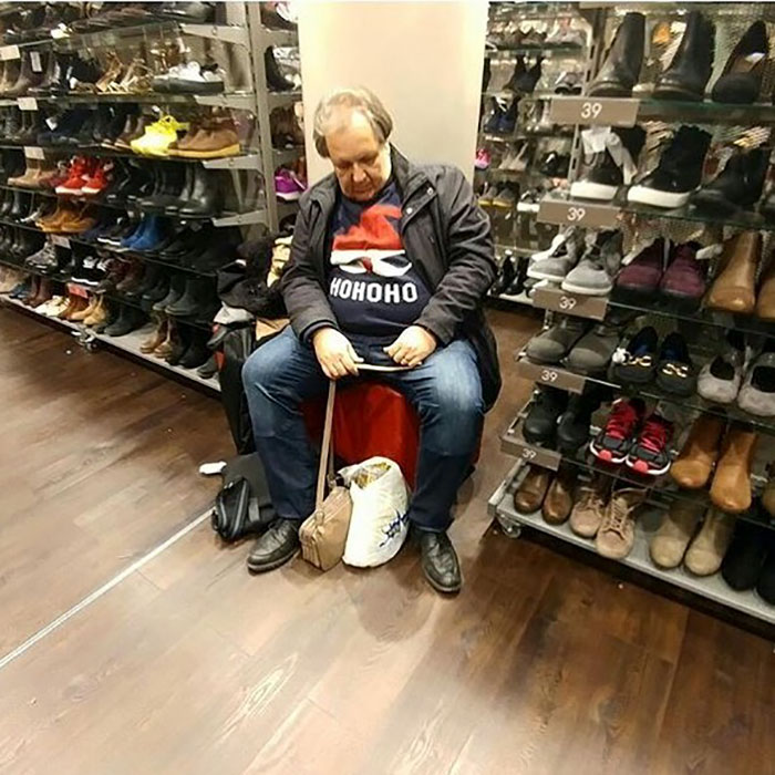 50 Hilarious Pictures Of 'Miserable Men' Waiting While Their Wives Were Shopping 50 Hilarious Pictures Of 'Miserable Men' Waiting While Their Wives Were Shopping