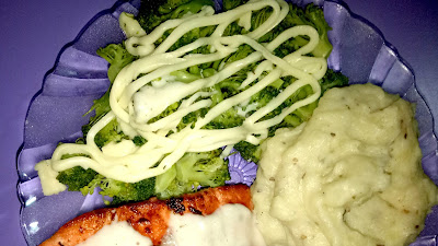 Iwak Mart : Resep Salmon Creame Cheese Sauce