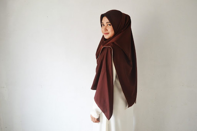 Pandangan Mata Tentang Kerudung Muslimah Pandangan Mata Tentang Kerudung Muslimah