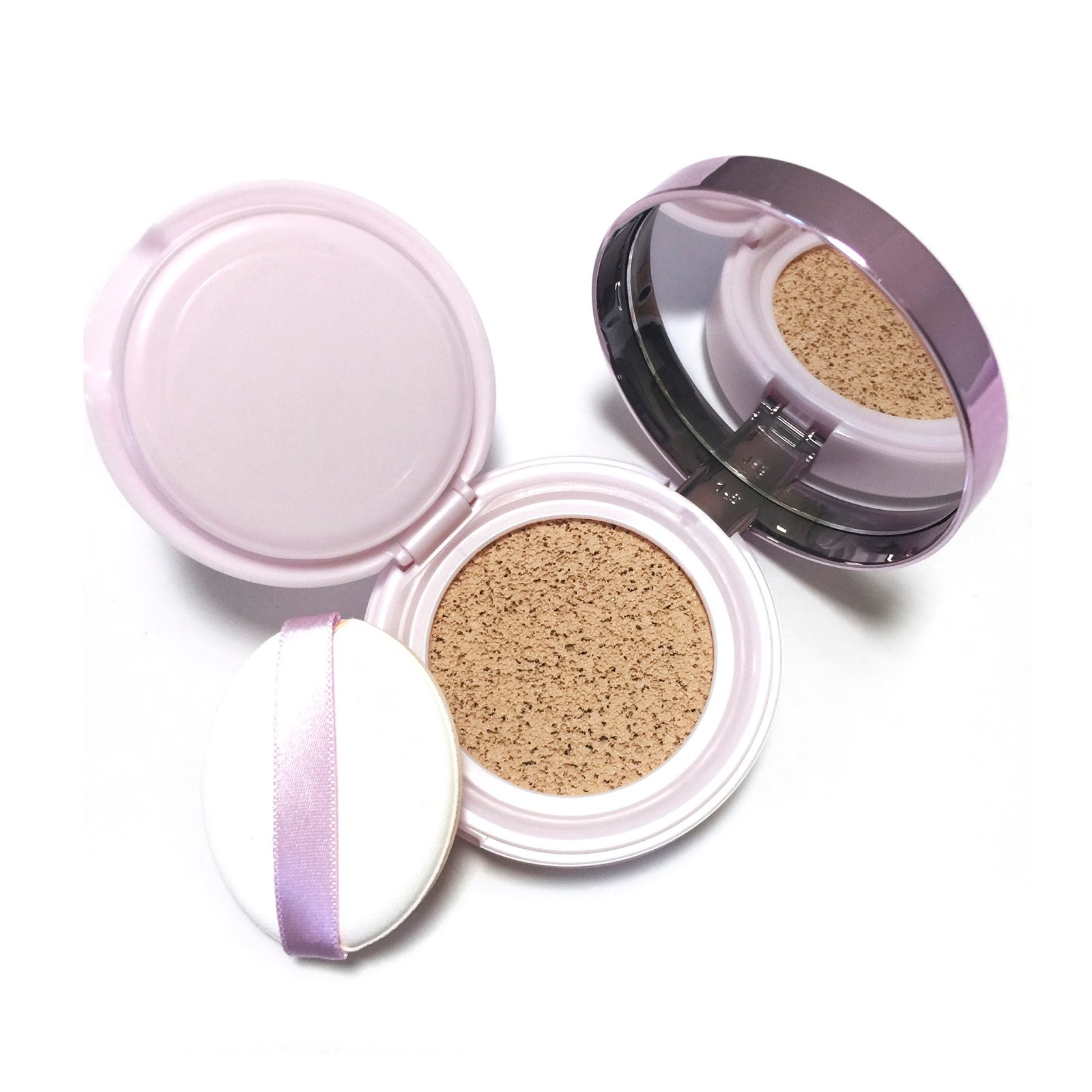 ¿Qué son y qué beneficios tiene el maquillaje en formato «Cushion»?