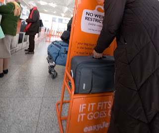 introduce un “tamaño de garantía” para el equipaje de mano. - Aviación al Día – Últimas Noticias de Comercial