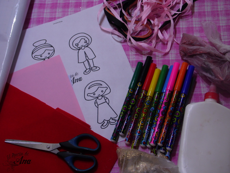 Separadores de libros hechos con papel