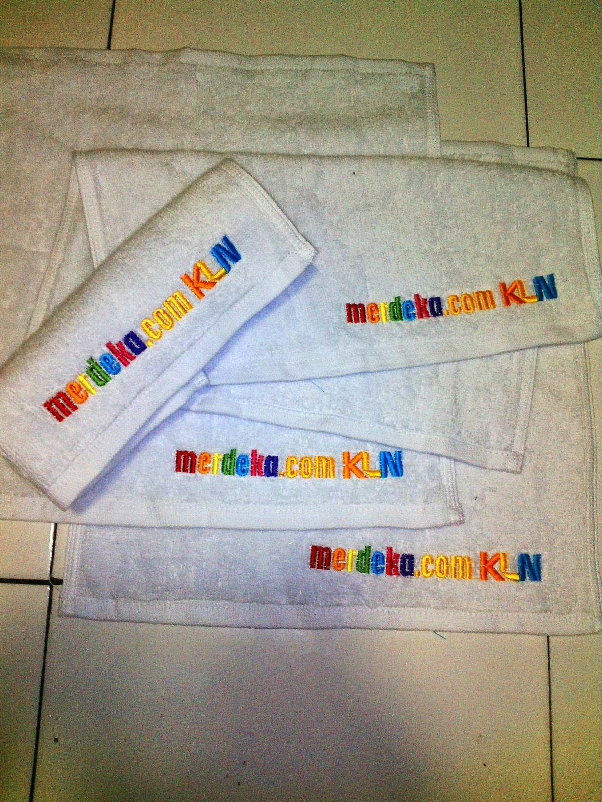 BORDIR HANDUK BRAND MERDEKA.COM & KLN BORDIR HANDUK BRAND MERDEKA.COM & KLN