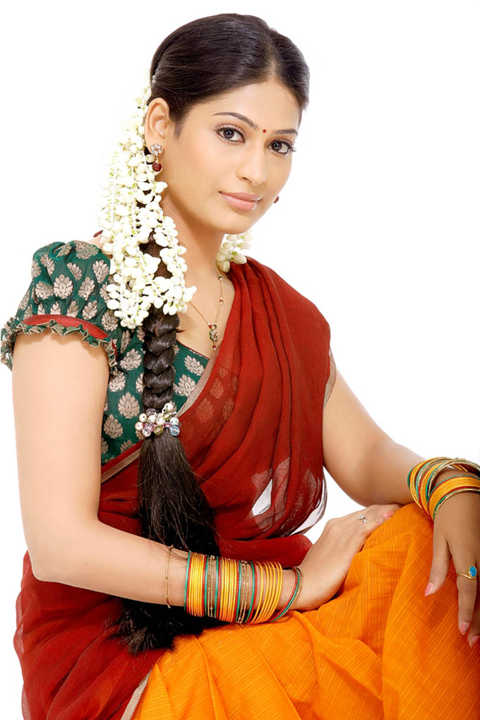 Cute Photos Actress Vijayalakshmi Agathiyan Pictures Photos