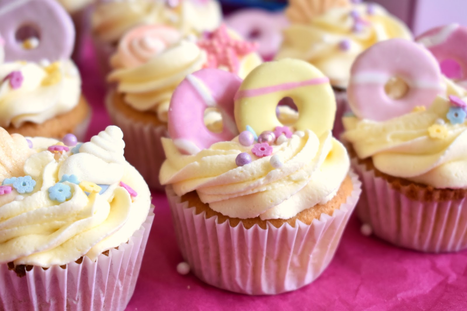 Cute Party Ring Cupcakes!