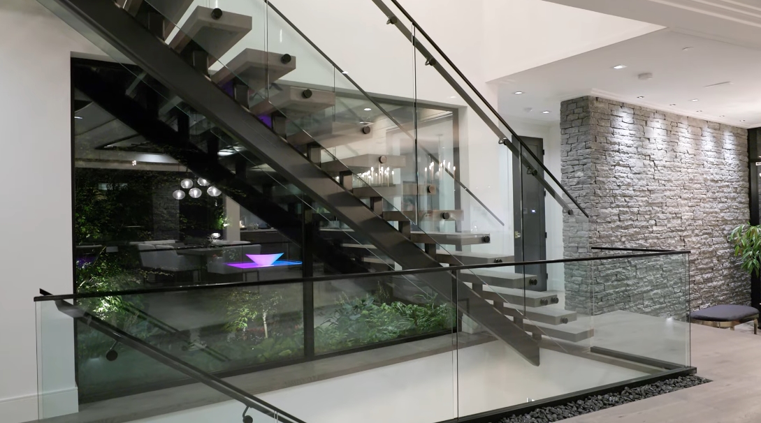 61 Interior Design Photos vs. 6892 Copper Cove Rd, West Vancouver Luxury Home Tour