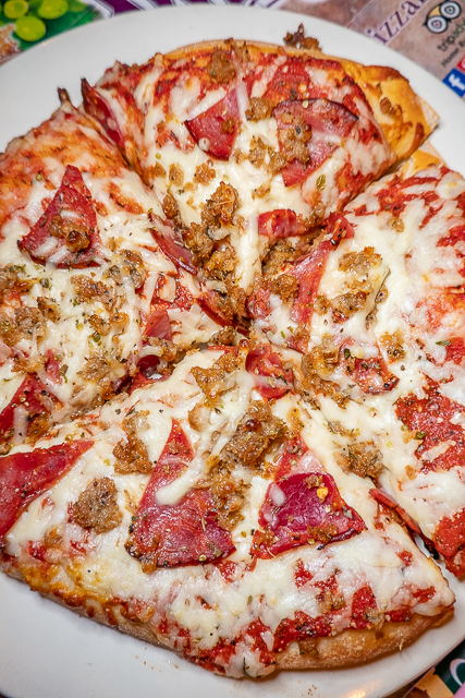 Pizza with sausage and pepperoni - Pizzalley's Chianti Room - St Augustine, FL pizza with sausage and pepperoni