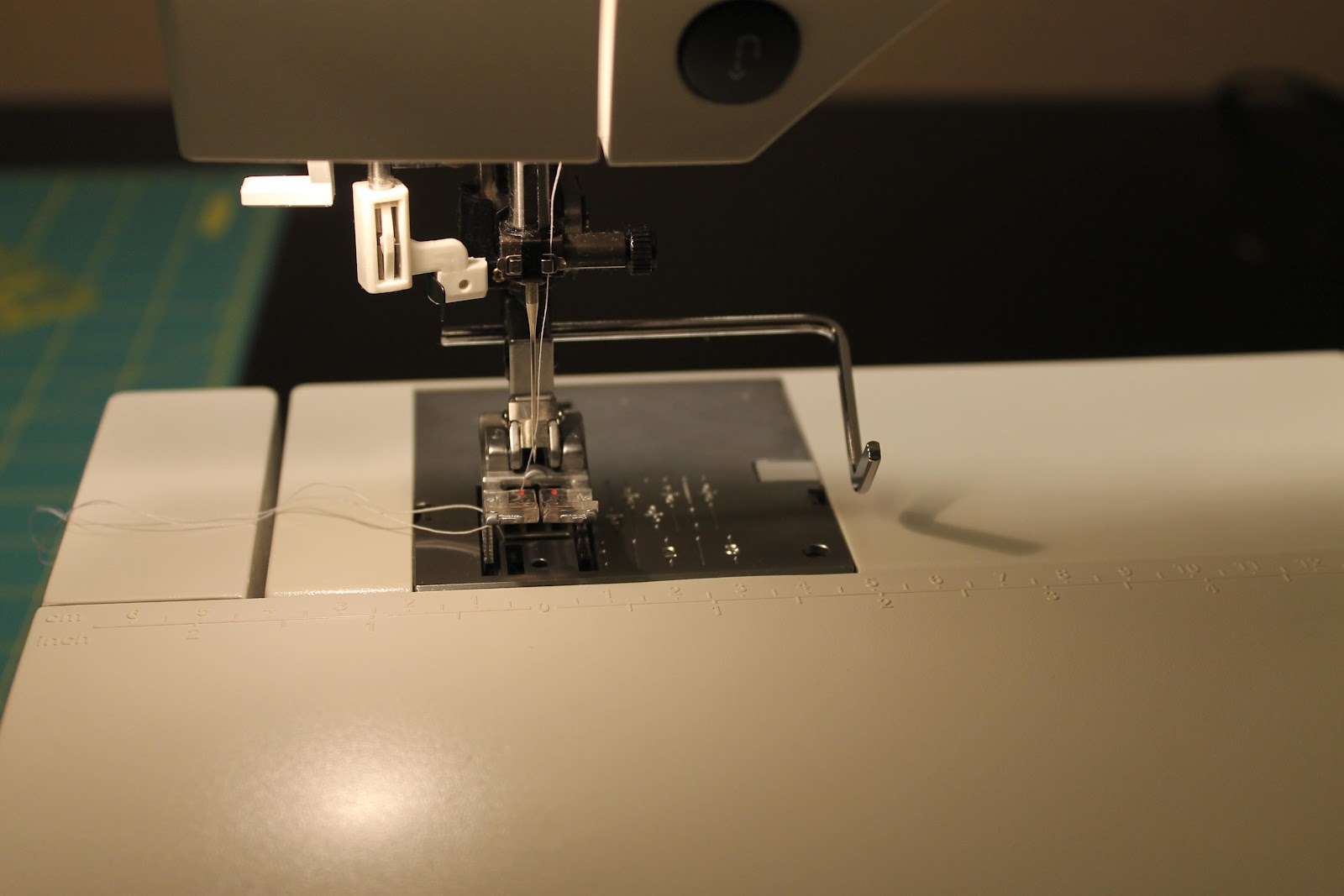 Lilyquilt How to Quilt Diagonal Lines by Machine