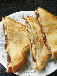 Nutella Banana Sandwich 