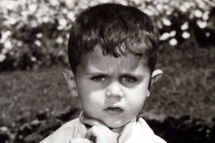 30 Pictures Of World Leaders In Their Youth That Will Leave You Speechless - Bashar al-Assad As A Kid, Now The President Of Syria