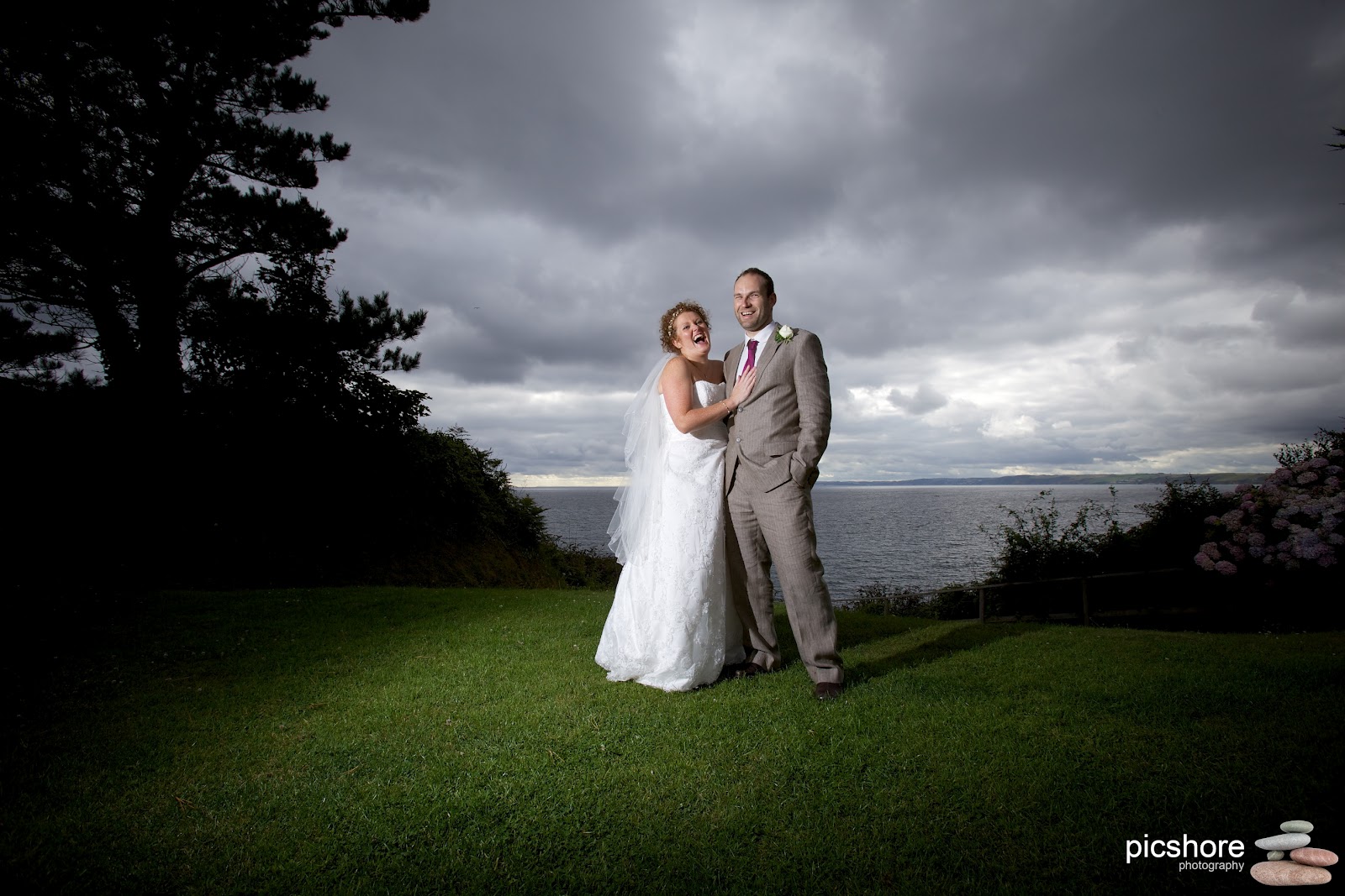 Cornwall Wedding Photographer Mount Edgbe Polhawn Fort Cornwall Wedding Pics Photography Photographer