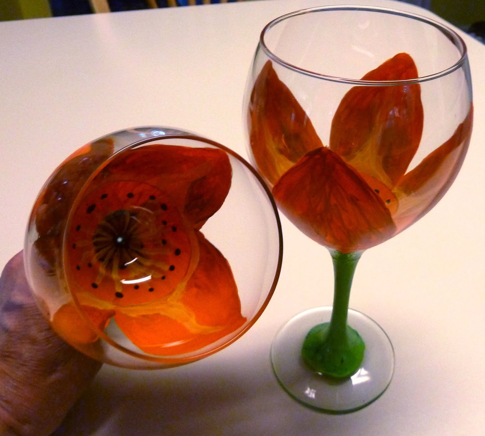 Make it easy crafts Floral painted wine glass tutorial