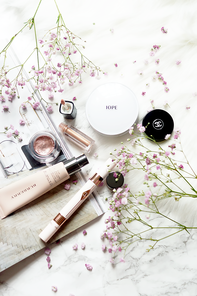 beauty-lifestyle-photography-flatlay-tips-barely-there-beauty