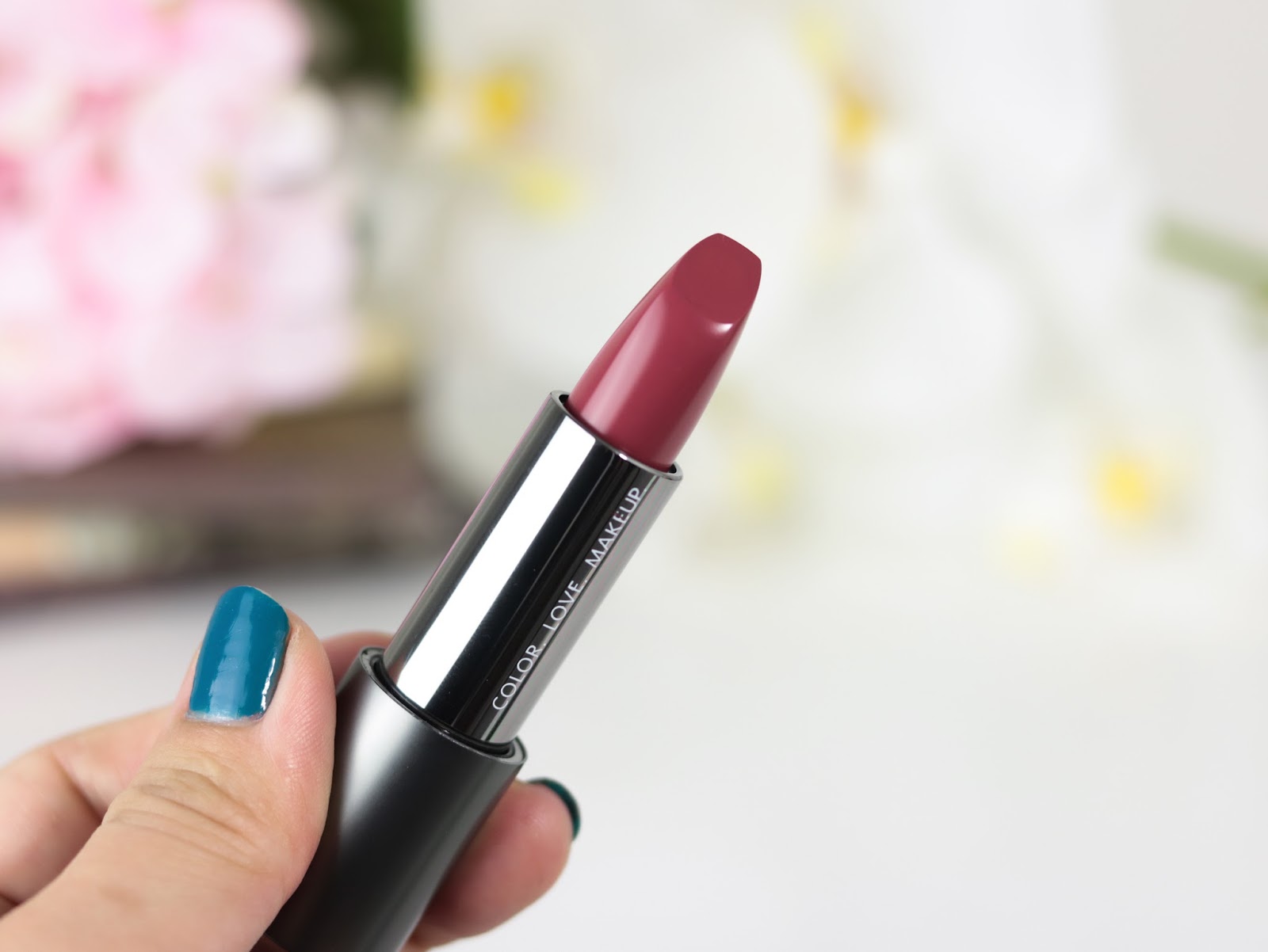 Les Luxe Matte Lipsticks de Zoeva Hers to Hold, Out Standing avis et swatch