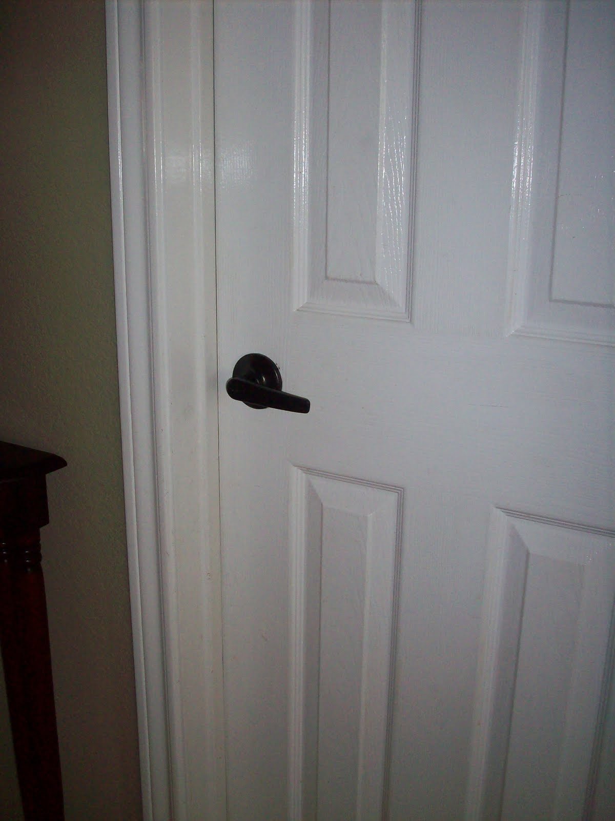 Frugal and Fabulous Spray Painting Knobs Update