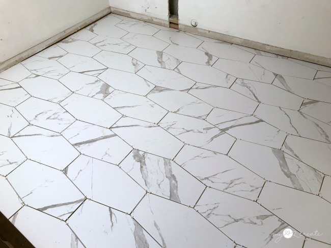 Hexagon Tile floor, Jeffery Court Tile Satuary Path