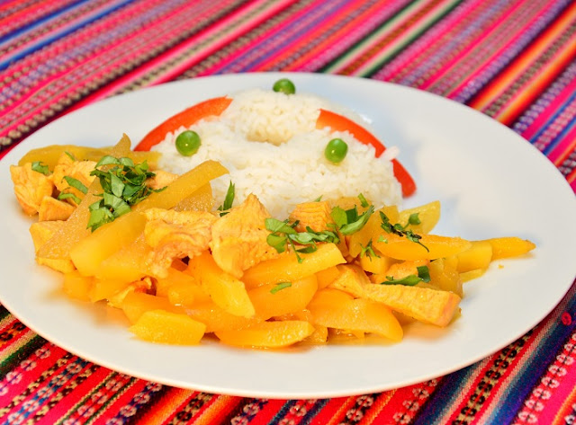 Saltado de Olluquito con Pollo