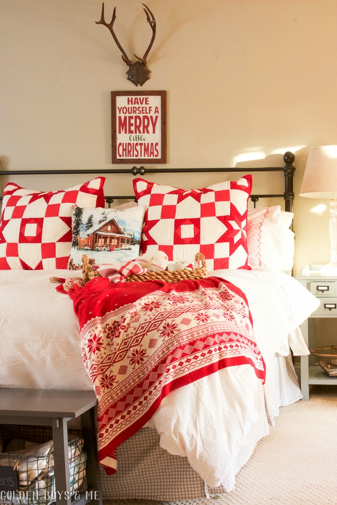 Red and White Christmas bedroom with star quilt - Golden Boys and Me Holiday Home Tour 2017