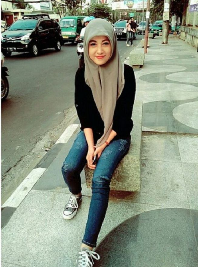 √ Siti Rohmah Kasir Cantik Indomaret - Indzign