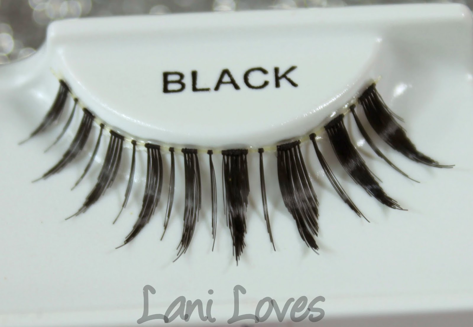 Ardell Edgy #402 False Eyelashes Photos & Review