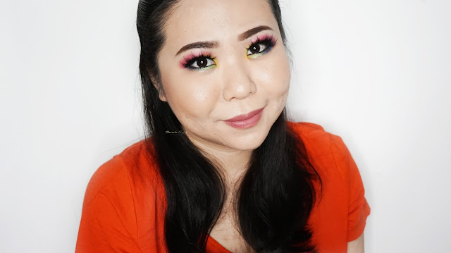 Colorful neon makeup tutorial with Urban Decay Electric Palette using red, yellow, orange, blue and green neon colors. A super pigmented neon colors with an amazing blending ability to make the cool and warm colors blend in together.