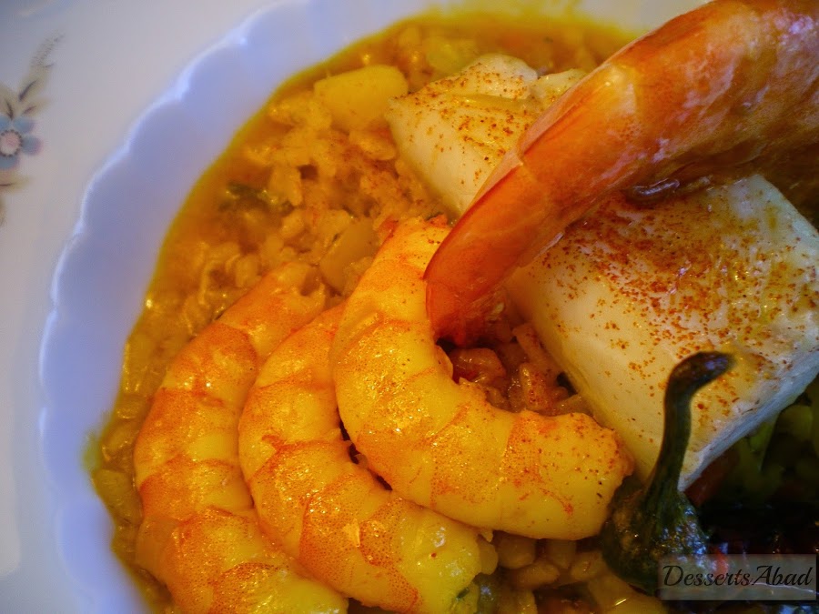Arroz con bacalao y langostinos