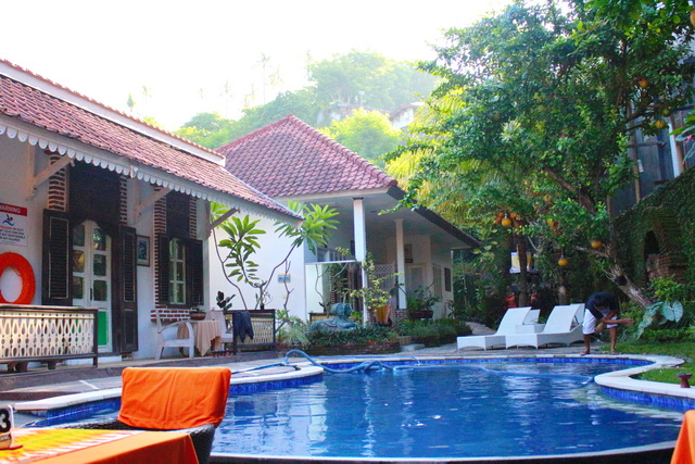 kolam renang sendok hotel kolam renang sendok hotel