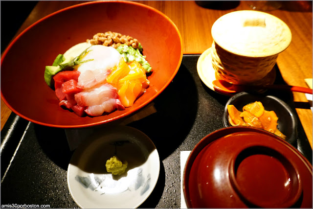 Hanabi Don Set del Restaurante Japonés Ootoya en Nueva York 