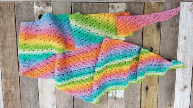 Be Simple Variations | The Unicorn Scarf by The Crafty Taco