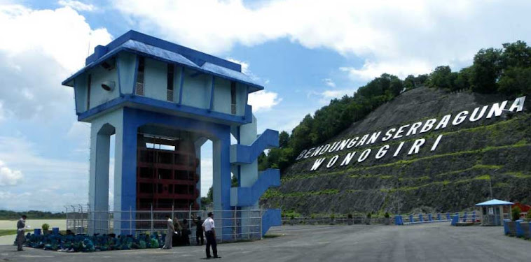 Tanggul Waduk Gajahmungkur Wonogiri Jebol 28 November 2017 Tanggul Waduk Gajahmungkur Wonogiri Jebol 28 November 2017