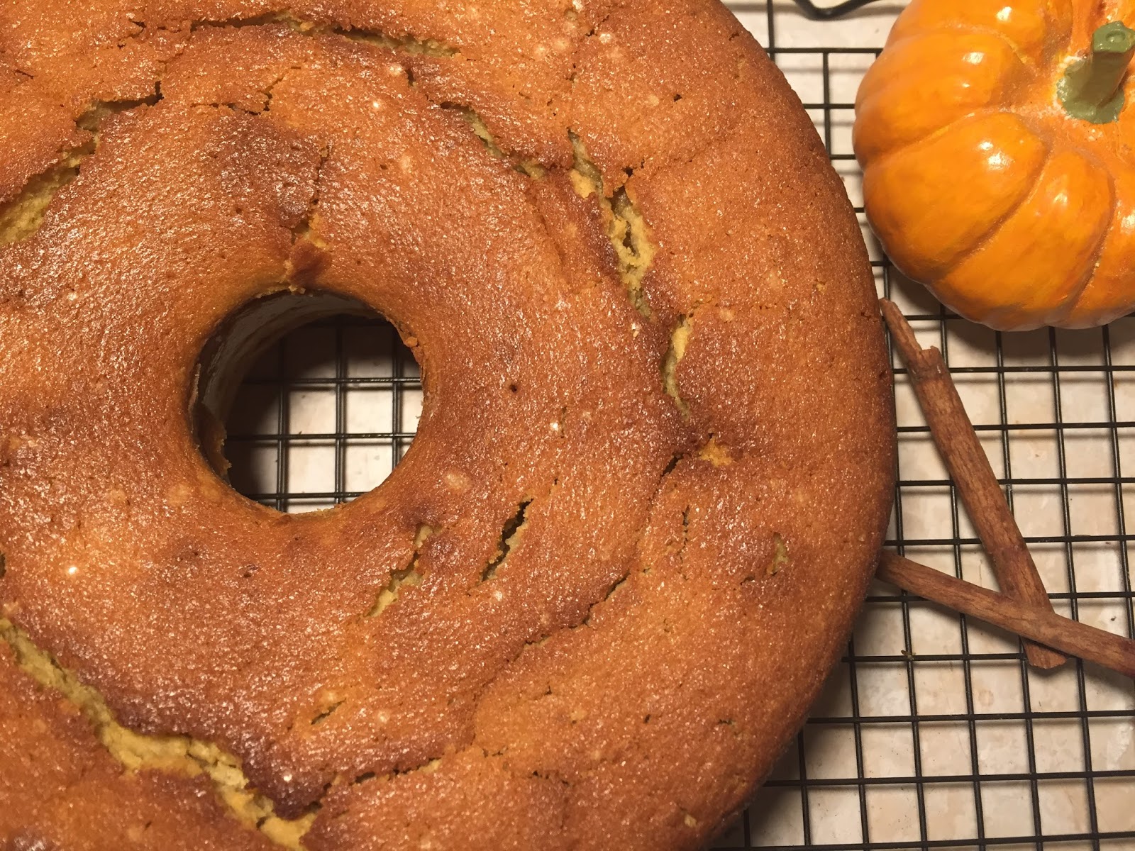 Pumpkin Spice Pound Cake