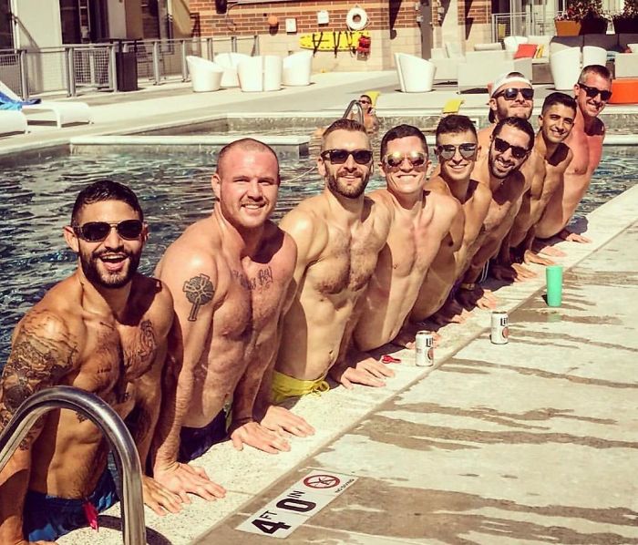Homens decidem imitar as mulheres no Instagram Homens decidem imitar as mulheres no Instagram