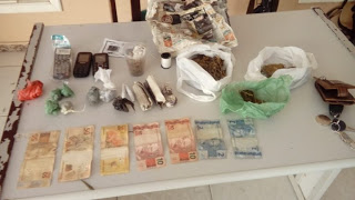 MAIS UMA BOCA DE FUMO ESTOURADA EM CAMPO FORMOSO MAIS UMA BOCA DE FUMO ESTOURADA EM CAMPO FORMOSO