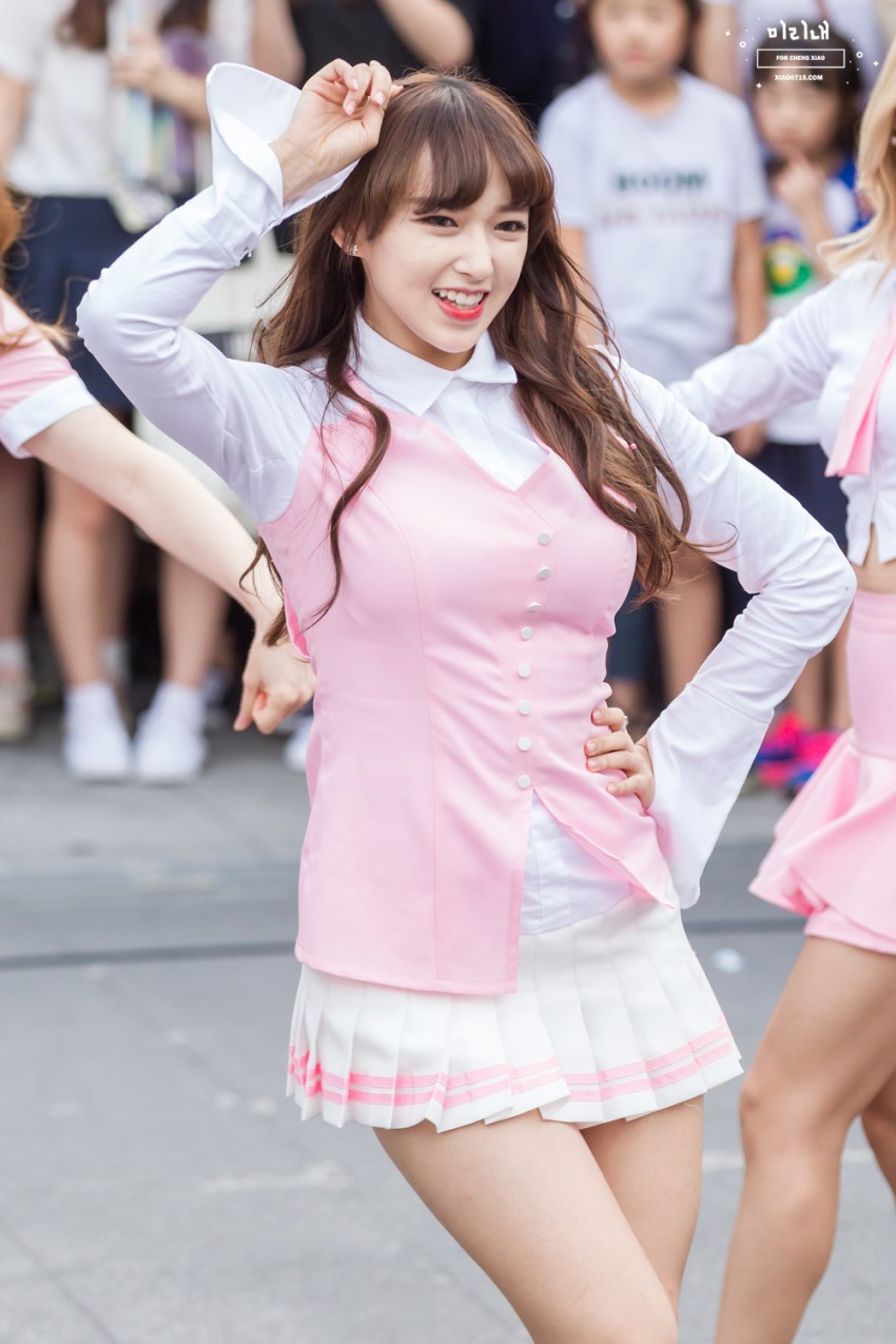 우주소녀 성소 신촌 게릴라 직찍 | 인스티즈