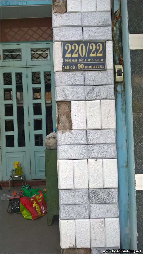 Dời cửa cổng sắt 4 cánh nhà chú Sơn - Gò Vấp Dời cửa cổng sắt 4 cánh nhà chú Sơn - Gò Vấp
