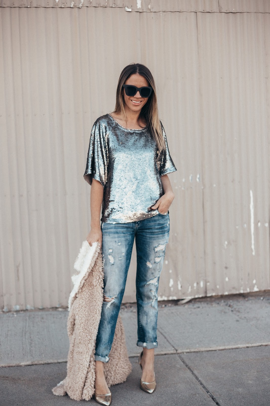 Easy Holiday Outfit by Colorado fashion blogger Eat Pray Wear Love