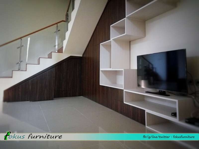 tv dan bawah tangga di Meruya Furniture,Kitchen set minimalis