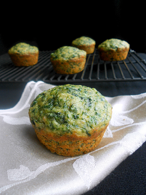 Spinach Banana Muffins Confessions of a Confectionista