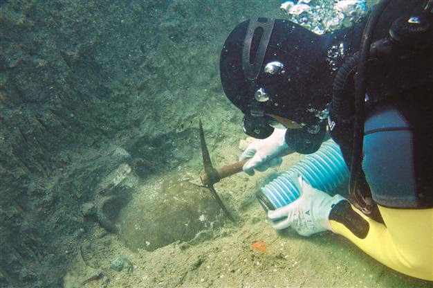 Bronze Age shipwreck discovered off Turkish coast