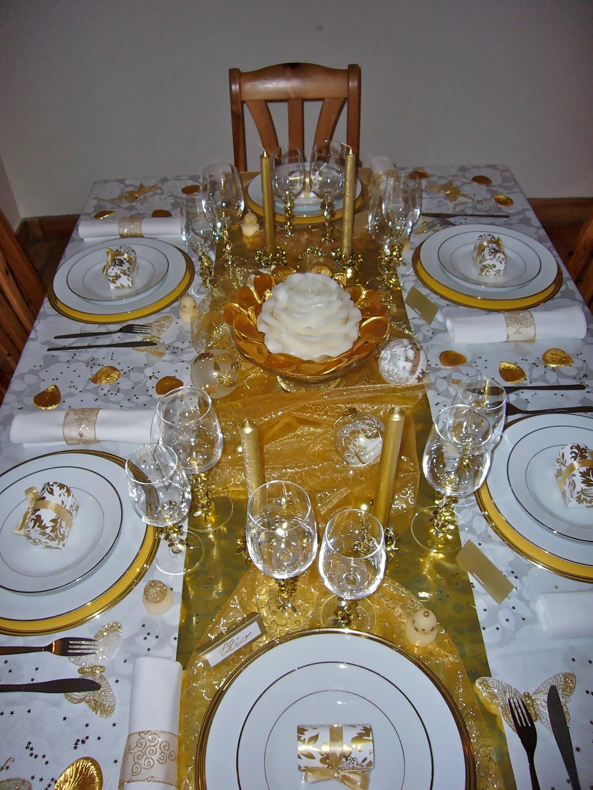 LES TABLES D'ISA: Table Noël Blanc/Or
