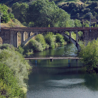 Río Sil en Ponferrada, en León. Castilla y León, España.