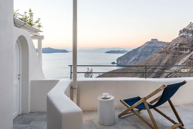 A Slice of Heaven:Porto Fira Suites on Santorini island