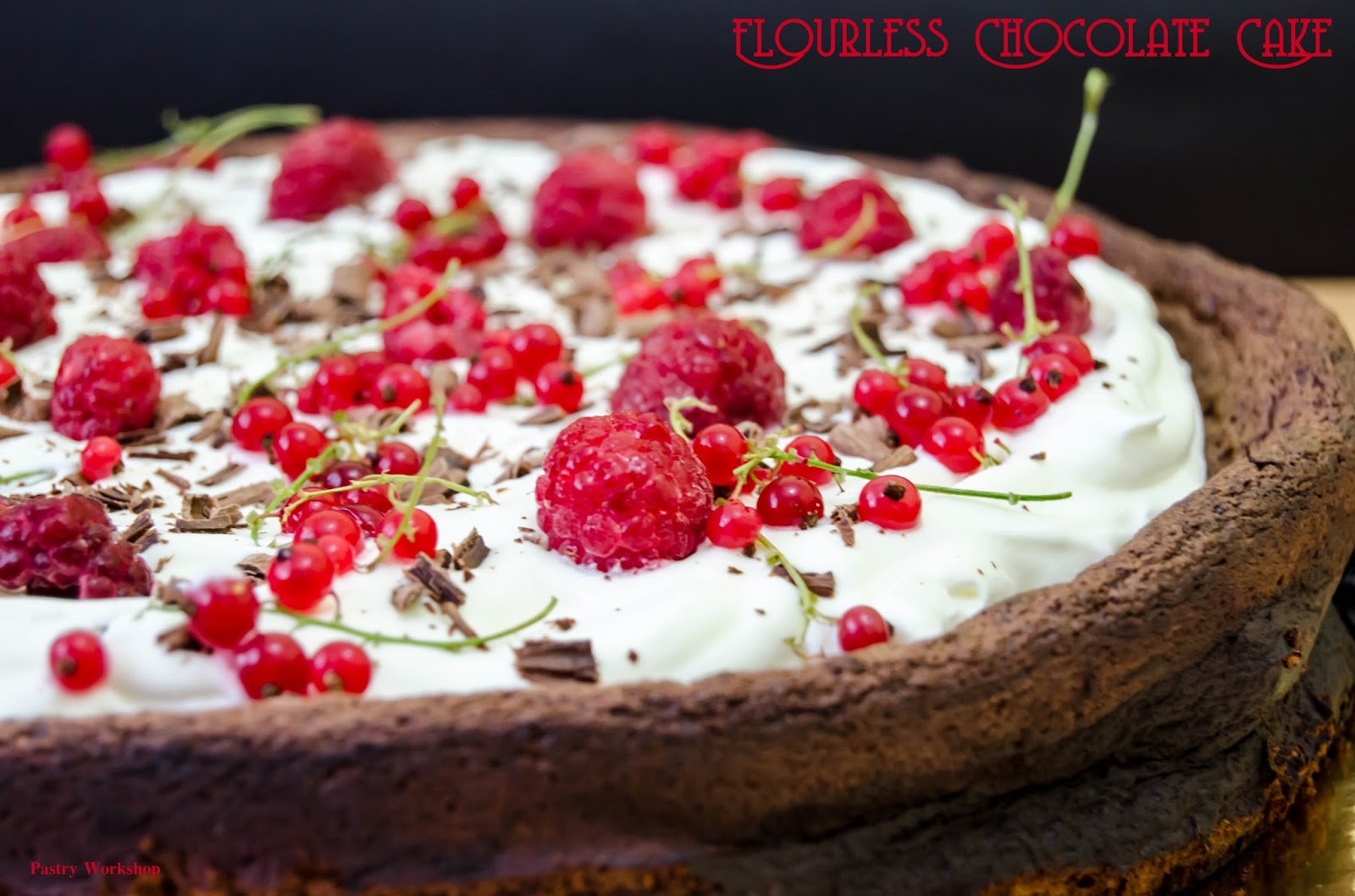 {Flourless Chocolate Cake} - Tort de ciocolata fara faina