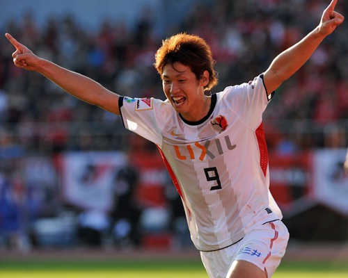 Shunsuke Nakamura, - Jogadores Feios Com Um Futebol Bonito