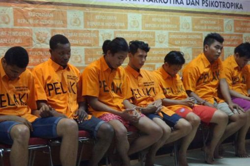 R Photos: Nine facing death sentences in Indonesia as authorities discover Nigerian drug syndicate