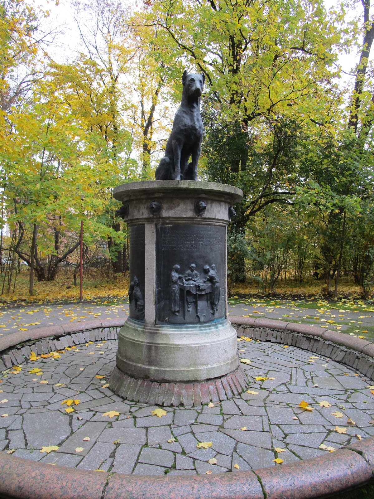 памятник собаке в санкт петербурге