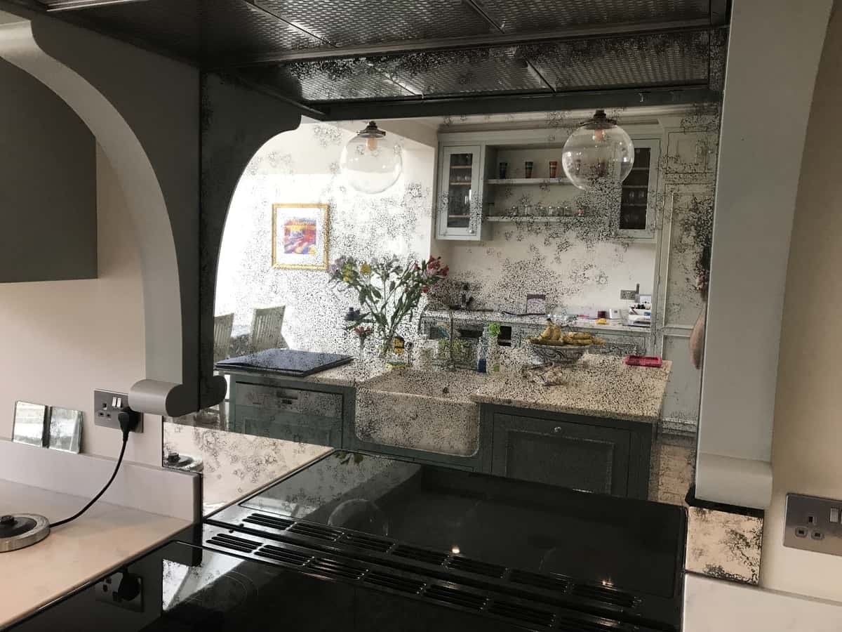 CUSTOM ANTIQUE MIRROR NEW YORK· Decorative Glass NY devision of