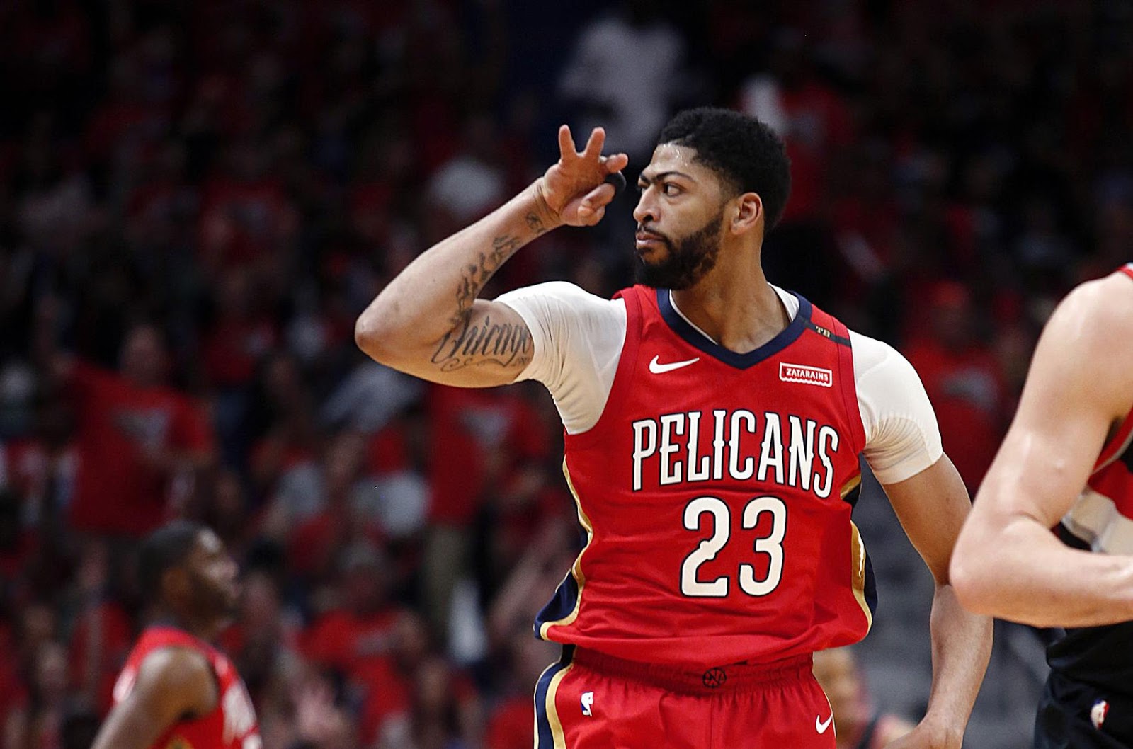 Per ESPN Anthony Davis parts ways with agent, igniting fresh trade
