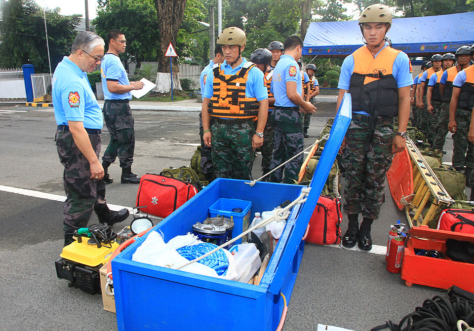 MINDANAO PAGADIAN FRONTLINE PNP ACTIVATES DISASTER RESPONSE UNITS
